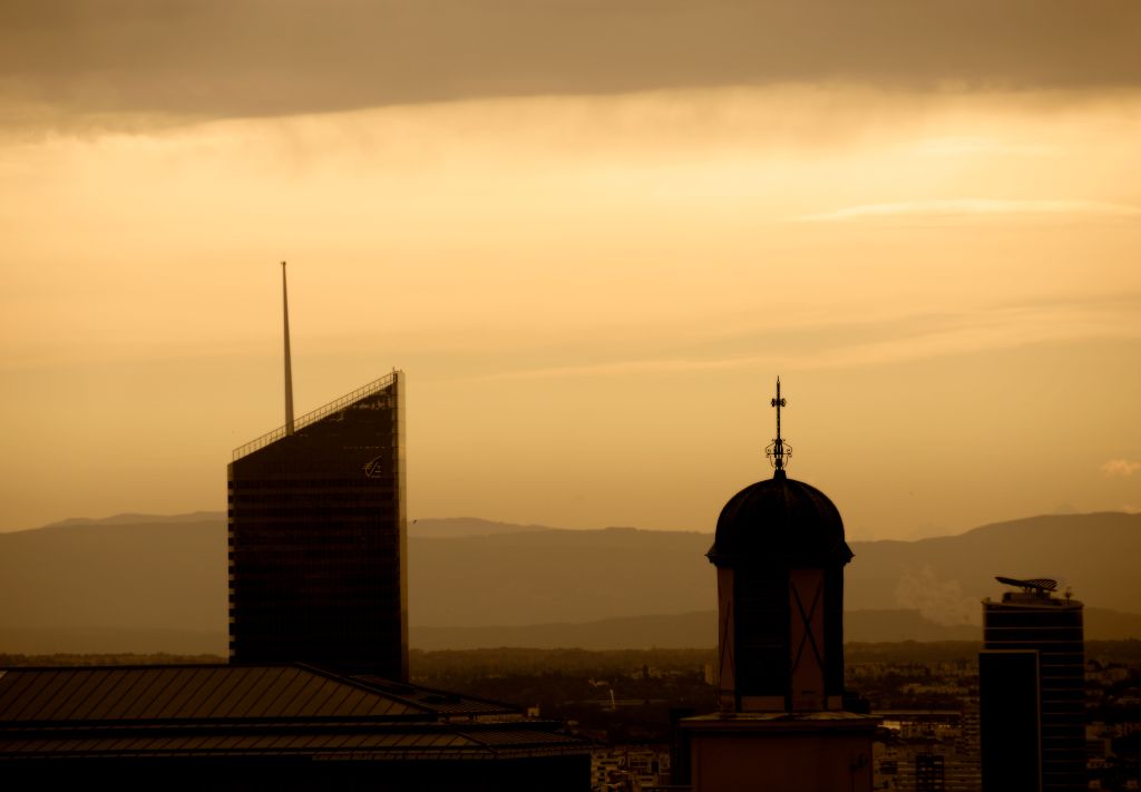 Urban Photography: The Middle&nbsp;Distance