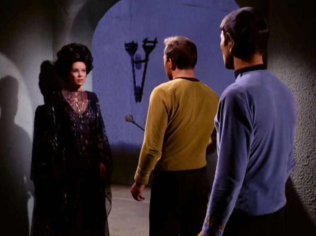 Boldly Rewatching the Voyages:&nbsp;Catspaw